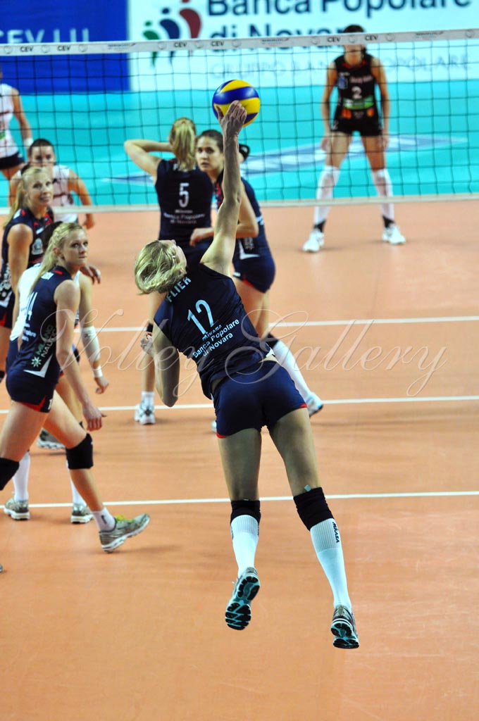 Asystel NO Muszynianka (22)